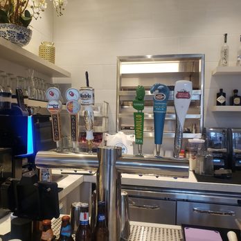 Island Grill - Beer tap - Mediterranean Near Me - Houston, Texas Island Grill - Beer tap - Mediterranean Near Me - Houston, Texas