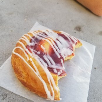 Panaderia La Central - Strawberry pastry - Bakeries Near Me - Avondale, Arizona Panaderia La Central - Strawberry pastry - Bakeries Near Me - Avondale, Arizona