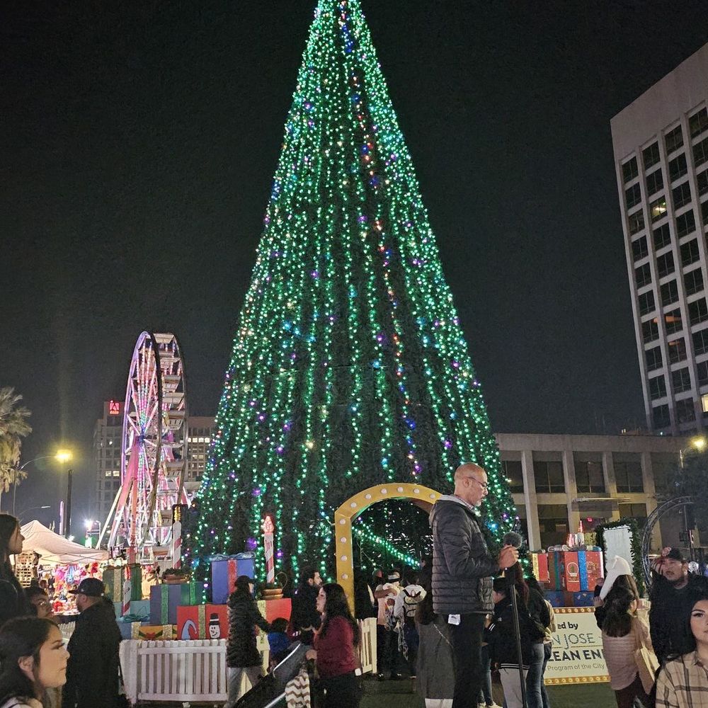 Christmas In The Park - Another Color For The Tree - Festivals Near Me - San Jose, California