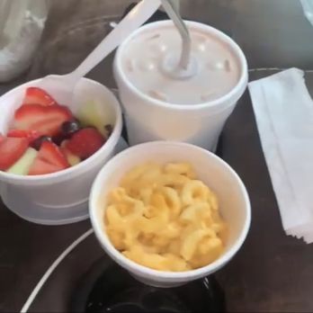 Metro Diner - Mac and Mac & Cheese and Fresh Seasonal Fruit - Diners Near Me - Plainfield, Indiana