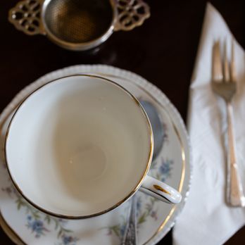 Candella Tea Room - Tea Rooms Near Me - London, XGL