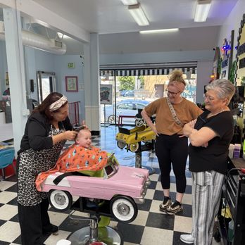 Bubble Cuts - Bubble Cuts! - Kids Hair Salons Near Me - Studio City, California Bubble Cuts - Bubble Cuts! - Kids Hair Salons Near Me - Studio City, California