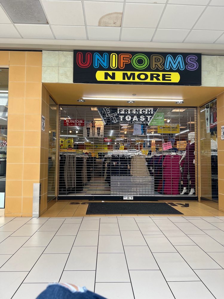 UNIFORMS N MORE Updated August 2024 12200 Gulf Fwy, Houston, Texas