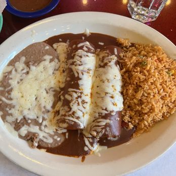 Red Iguana 2 - Chicken Enchiladas Poblanas - Mexican Near Me - Salt Lake City, Utah