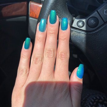 Tip'nToe - Nail Salons Near Me - Monterey, California