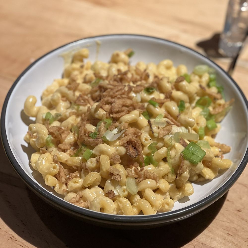 Cibus Chophouse - Mac and cheese - American Near Me - Hampton, Virginia