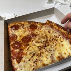 La Verne Pizza Co. - Pepperoni and cheese pizza by the slice -- huge!