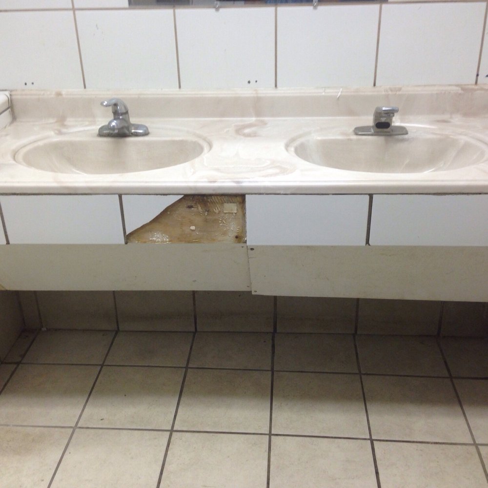 Shell - This ain't no buc ee's - Gas Stations Near Me - Vega, Texas