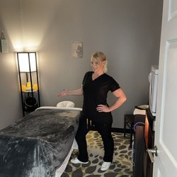 Hands of Gold Massage Therapy 