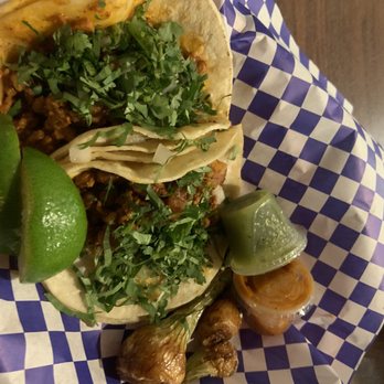 El Huarache Mexicano - Al Pastor Tacos - Mexican Near Me - Shakopee, Minnesota El Huarache Mexicano - Al Pastor Tacos - Mexican Near Me - Shakopee, Minnesota