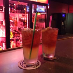 Hideout Lounge - Awesome drinks!