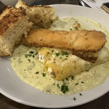 Juliet Italian Kitchen - Mushroom Manicotti - Italian Near Me - Austin, Texas Juliet Italian Kitchen - Mushroom Manicotti - Italian Near Me - Austin, Texas