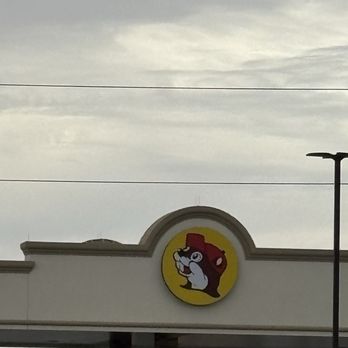 Buc-ee’s - Front of fueling station - Gas Stations Near Me - Goodyear, Arizona Buc-ee’s - Front of fueling station - Gas Stations Near Me - Goodyear, Arizona