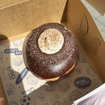 Doce Donut Co - Mexican hot chocolate donut - Donuts Near Me - Seattle, Washington Doce Donut Co - Mexican hot chocolate donut - Donuts Near Me - Seattle, Washington