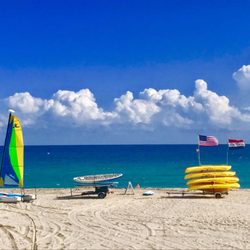Delray Beach Water Sports - Turquoise water and blue skies
