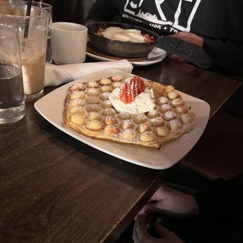 Teaspoon - Bubble Waffle - Breakfast & Brunch Near Me - Tucson, Arizona