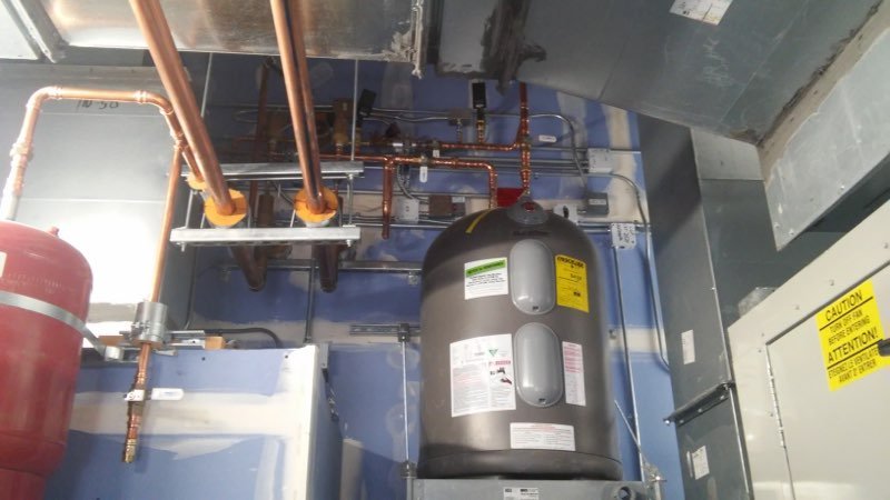 Slide of Mr Mechanical Plumbing