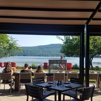 L'Îlot - Lake view from the restaurant - International Near Me - Lac-Beauport, Quebec