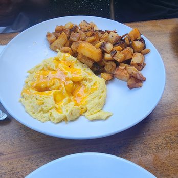 Off Street Cafe - Eggs w/cheese and potatoes - American Near Me - Cerritos, California Off Street Cafe - Eggs w/cheese and potatoes - American Near Me - Cerritos, California