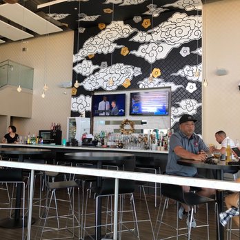 DB Grill - Bar area - New American Near Me - Kapolei, Hawaii