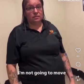 Prince Palace Shell Station - Rude employee making a ten year old leave the bathroom!!! - Gas Stations Near Me - Bakersfield, California Prince Palace Shell Station - Rude employee making a ten year old leave the bathroom!!! - Gas Stations Near Me - Bakersfield, California