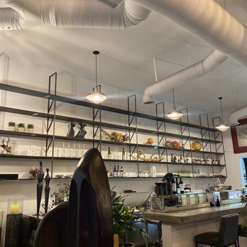 Kuma Sushi - Bar area - Sushi Bars Near Me - Bakersfield, California
