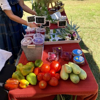 Roadrunner Park Farmers Market - Produce + homemade fruit drinks & fruit spreads! - Farmers Market Near Me - Phoenix, Arizona Roadrunner Park Farmers Market - Produce + homemade fruit drinks & fruit spreads! - Farmers Market Near Me - Phoenix, Arizona