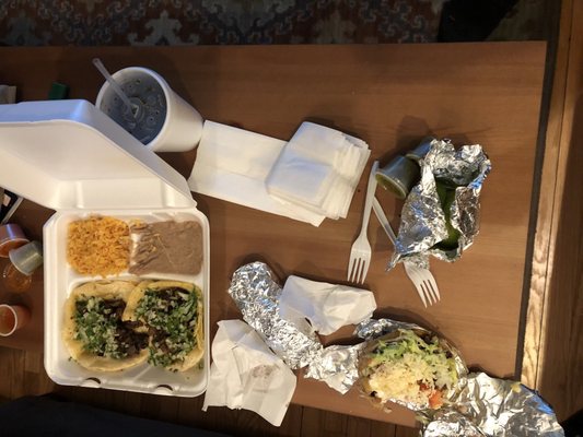 Tony’s Burrito Méx by null