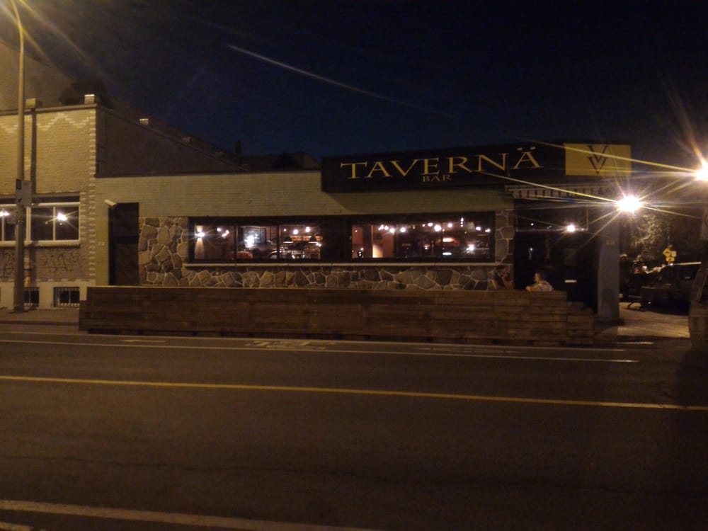 TAVERNA Updated September 2024 195 Rue de Bellechasse, Montréal