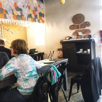 Bloom Coffee & Kitchen - Coffee & Tea Near Me - Roseville, California