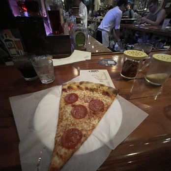 J. Dolan's - Pepperoni - Pizza Near Me - Honolulu, Hawaii J. Dolan's - Pepperoni - Pizza Near Me - Honolulu, Hawaii