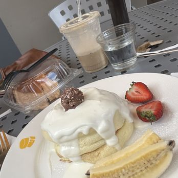 Fluffy Fluffy - Nutella Banana Souffle, Mango Japanese Basque Cheesecake, Salted Caramel Latte - Desserts Near Me - Tustin, California Fluffy Fluffy - Nutella Banana Souffle, Mango Japanese Basque Cheesecake, Salted Caramel Latte - Desserts Near Me - Tustin, California