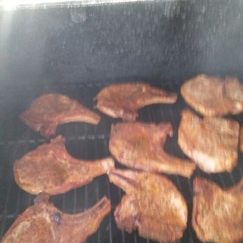 Lucky 2 BBQ - Smoked pork chops - Food Trucks Near Me Lucky 2 BBQ - Smoked pork chops - Food Trucks Near Me