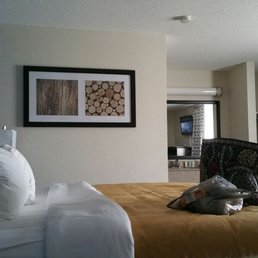 Impeccably clean and roomy Impeccably clean and roomy