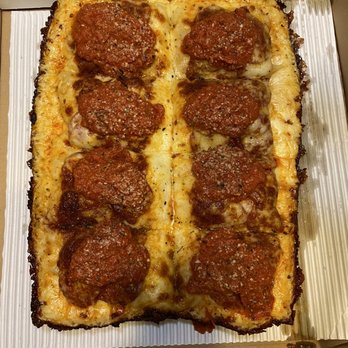 Xtra Cheese - Detroit Pepperoni - Pizza Near Me - Whittier, California Xtra Cheese - Detroit Pepperoni - Pizza Near Me - Whittier, California