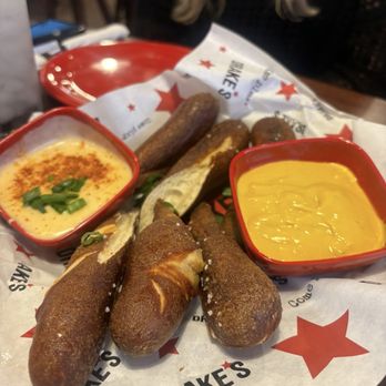 Drake's Chattanooga - Pretzel Bites - Sushi Bars Near Me - Chattanooga, Tennessee