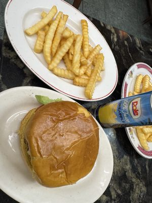 Pete's Diner by null