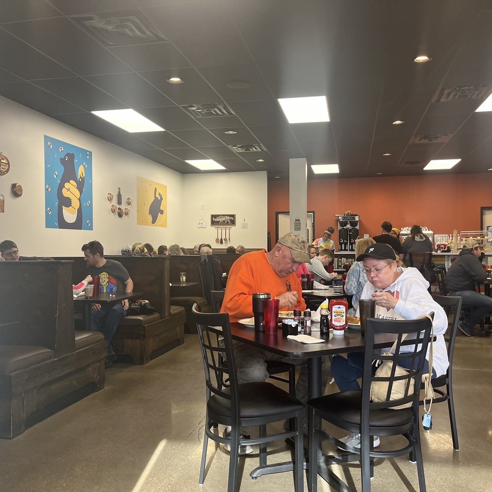 Flap-Jacks Restaurant - diners sitting at tables - New American Near Me - Brownsburg, Indiana