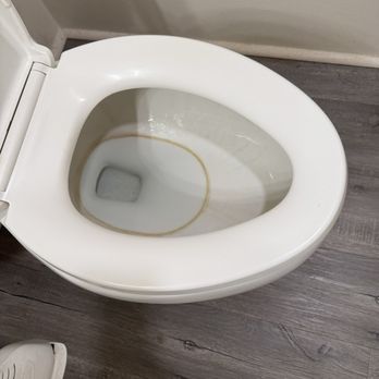 Pono Hale Cleaning Services - Before cleaning - Home Cleaning Near Me Pono Hale Cleaning Services - Before cleaning - Home Cleaning Near Me