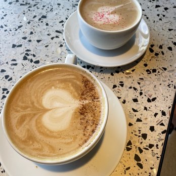 Coffeebar - Gingerbread Latte and Peppermint Mocha - Coffee & Tea Near Me - Menlo Park, California Coffeebar - Gingerbread Latte and Peppermint Mocha - Coffee & Tea Near Me - Menlo Park, California