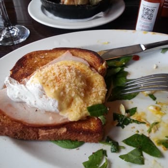 Crosby's Kitchen - Delicious Eggs Florentine - American Near Me - Chicago, Illinois Crosby's Kitchen - Delicious Eggs Florentine - American Near Me - Chicago, Illinois