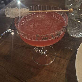 Three Creeks Kitchen + Cocktails - Floral Reverie - Cocktail Bars Near Me - Gahanna, Ohio Three Creeks Kitchen + Cocktails - Floral Reverie - Cocktail Bars Near Me - Gahanna, Ohio