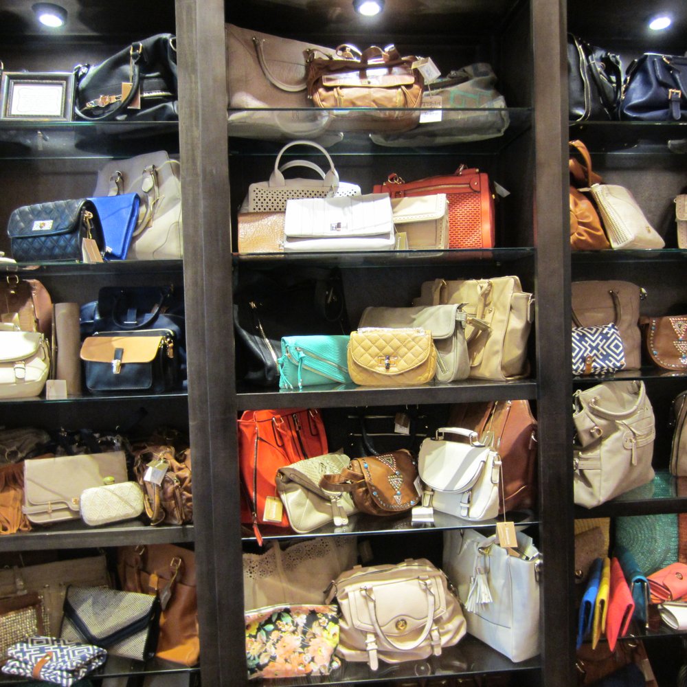 Francesca's - Women's Clothing Near Me - Lafayette, California