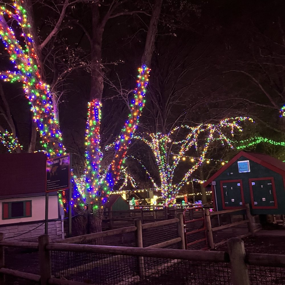 Grant's Farm - Attraction Farms Near Me - St. Louis, Missouri