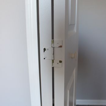 Jensen Interiors - 'Painted' hinges - General Contractors Near Me - Orlando, Florida