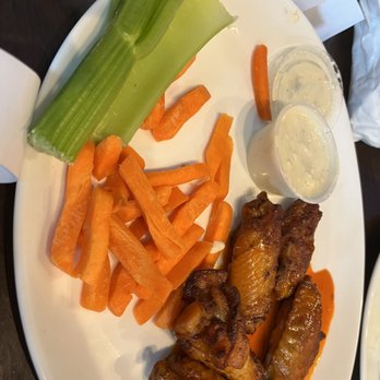 Mellow Mushroom Cartersville - Mild Wings - Bars Near Me - Cartersville, Georgia Mellow Mushroom Cartersville - Mild Wings - Bars Near Me - Cartersville, Georgia