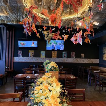 Koon Thai Kitchen - Dining area. - Thai Near Me - San Diego, California Koon Thai Kitchen - Dining area. - Thai Near Me - San Diego, California