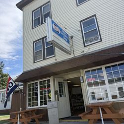 Deb's Sandwich Shop - Outside the shop