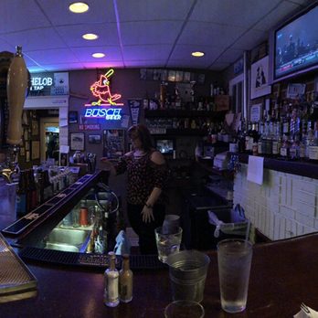 Wj's - Bar area - New American Near Me - Boonville, Missouri