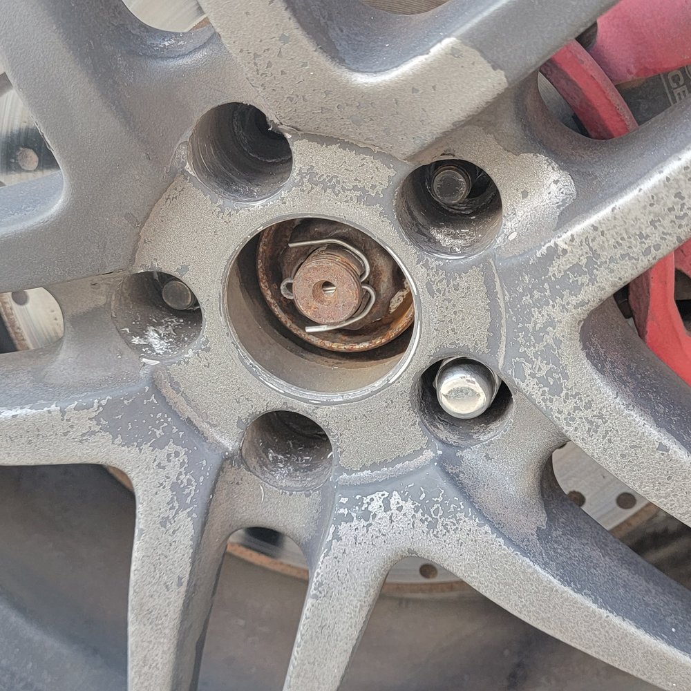 A Wrecker Service - Had a couple wheel studs break off - Towing Near Me A Wrecker Service - Had a couple wheel studs break off - Towing Near Me